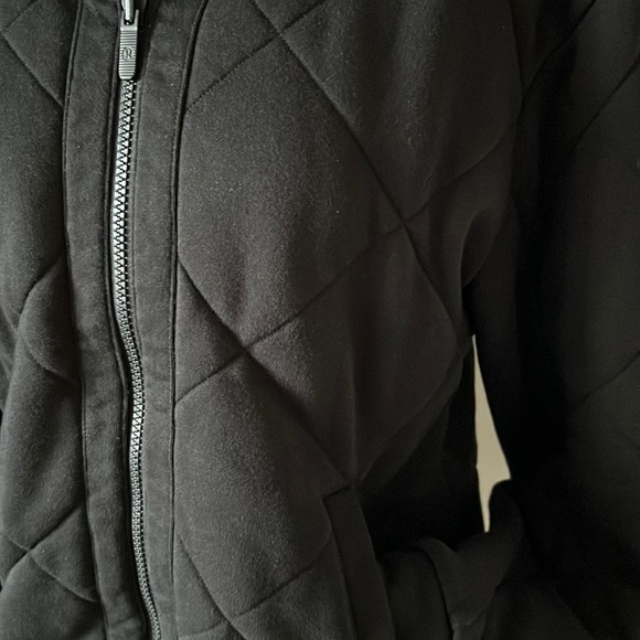 Like New Lululemon Forever Warm Jacket in Black - Picture 6 of 15